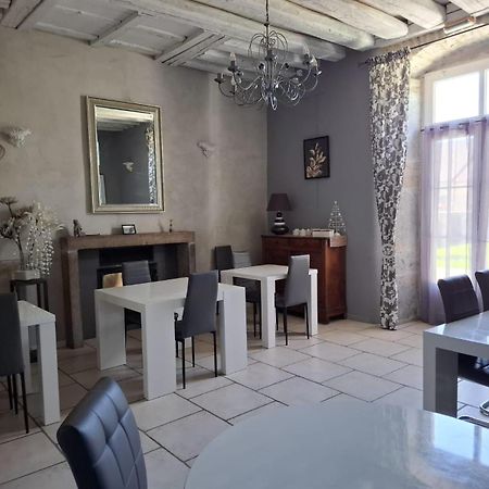 Maison D'Eusebia Шато-Шалон Экстерьер фото